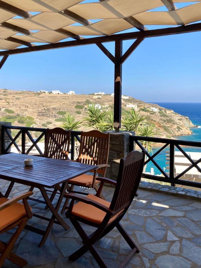 Syrou Lotos Studios & Apartments (Adults Only) Кинион Экстерьер фото